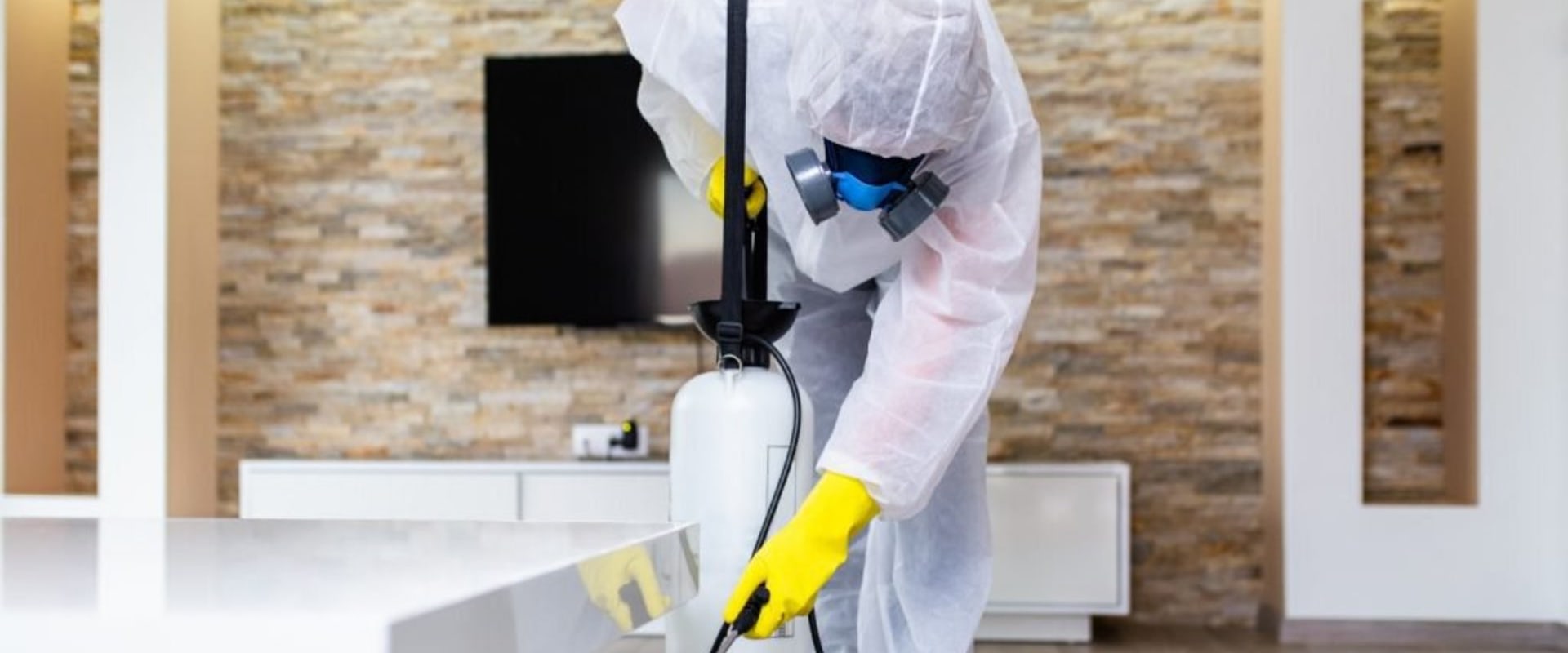 What is the meaning of commercial cleaning?